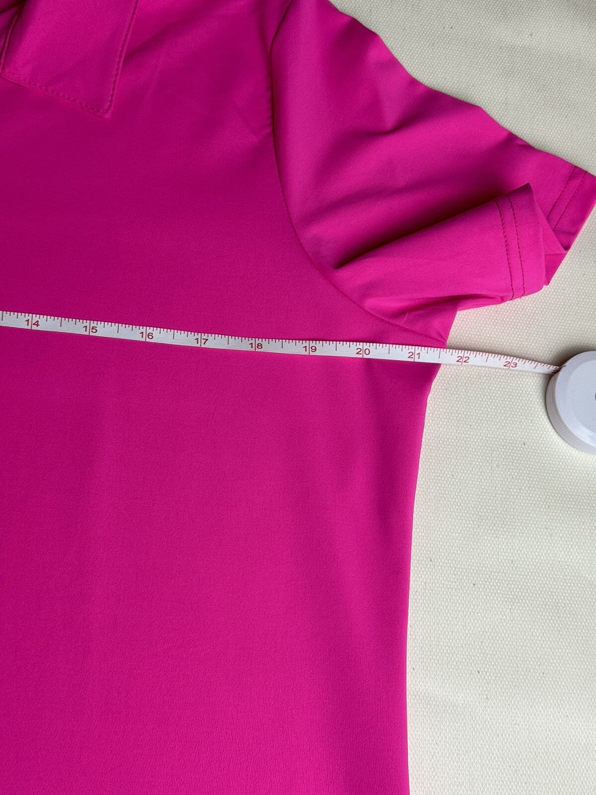 Scales Women’s Golf Shirt Sz XL    (B.67)