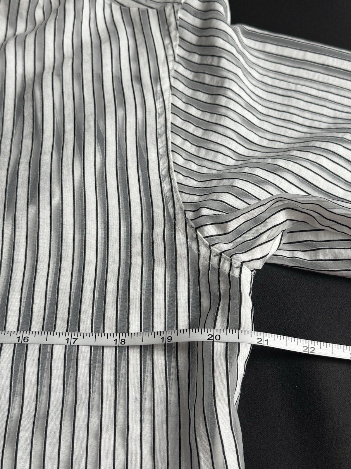 $139 CALVIN KLEIN Women’s Striped Shirt Size XS   (B.144)