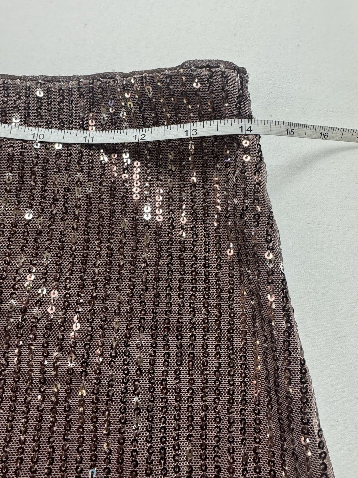 $268 Walter Baker Crista Skirt Sequin Mink Brown Size 4   (B.134)