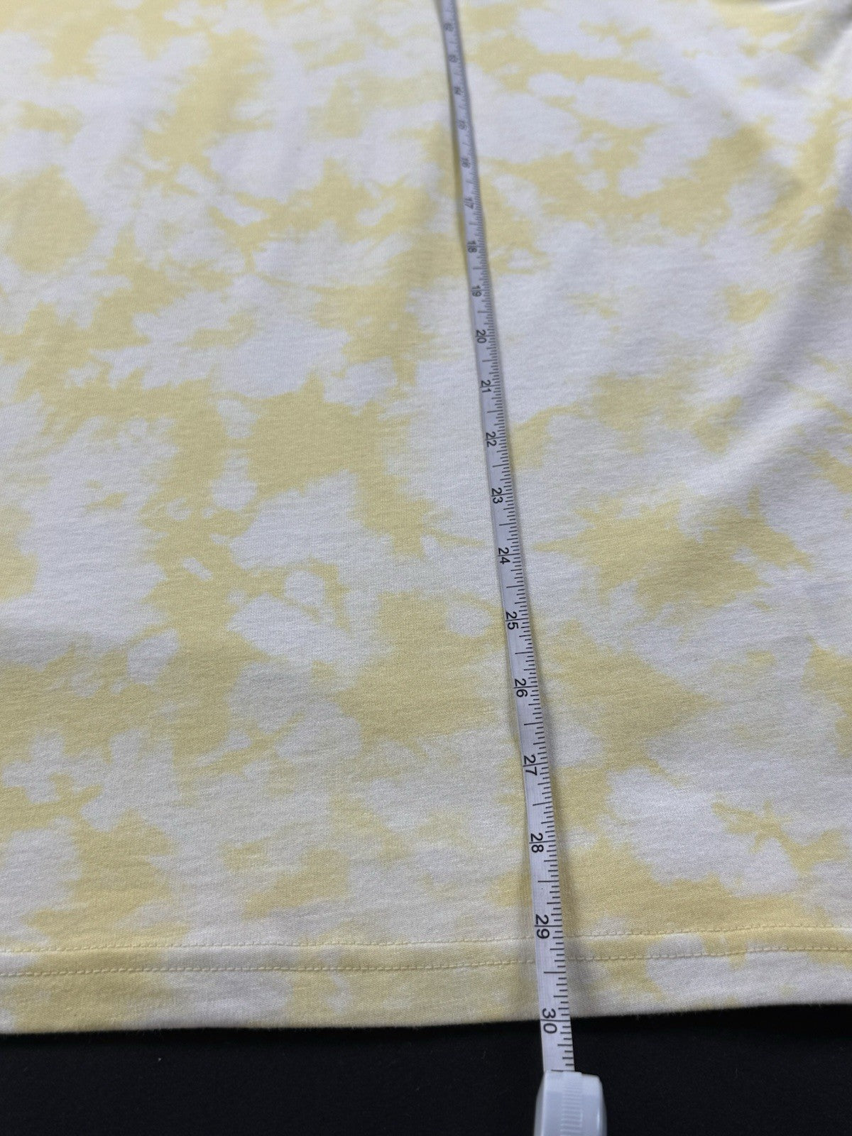 ADIDAS Women's Logo Shirt Sz L.     (B.187)