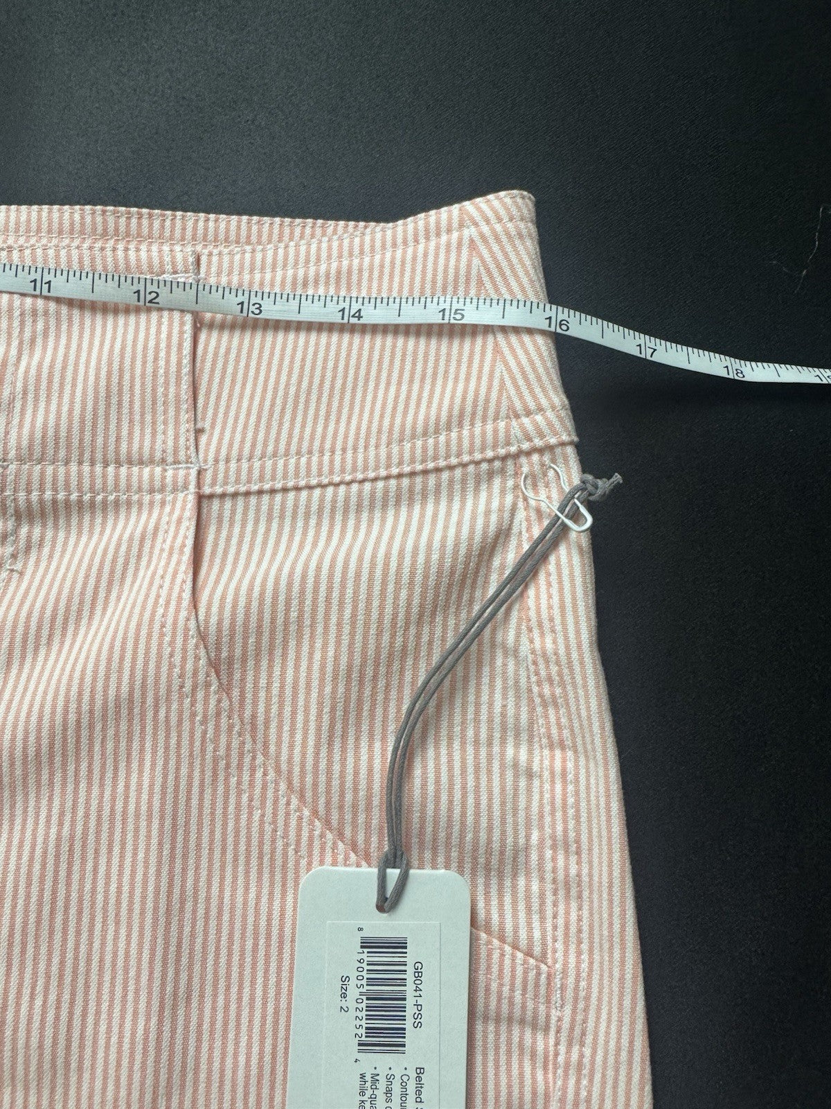 Jofit Women’s Tennis Golf Bermuda Shorts Sz 2  (B.153)