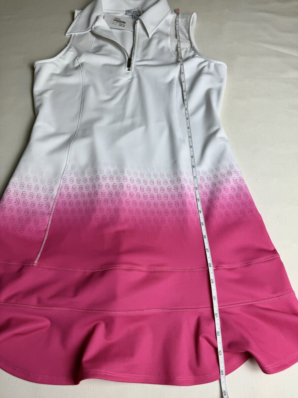 Fia Green California Sports Dress Women’s SZ M White Pink Golf Tennis. (74)