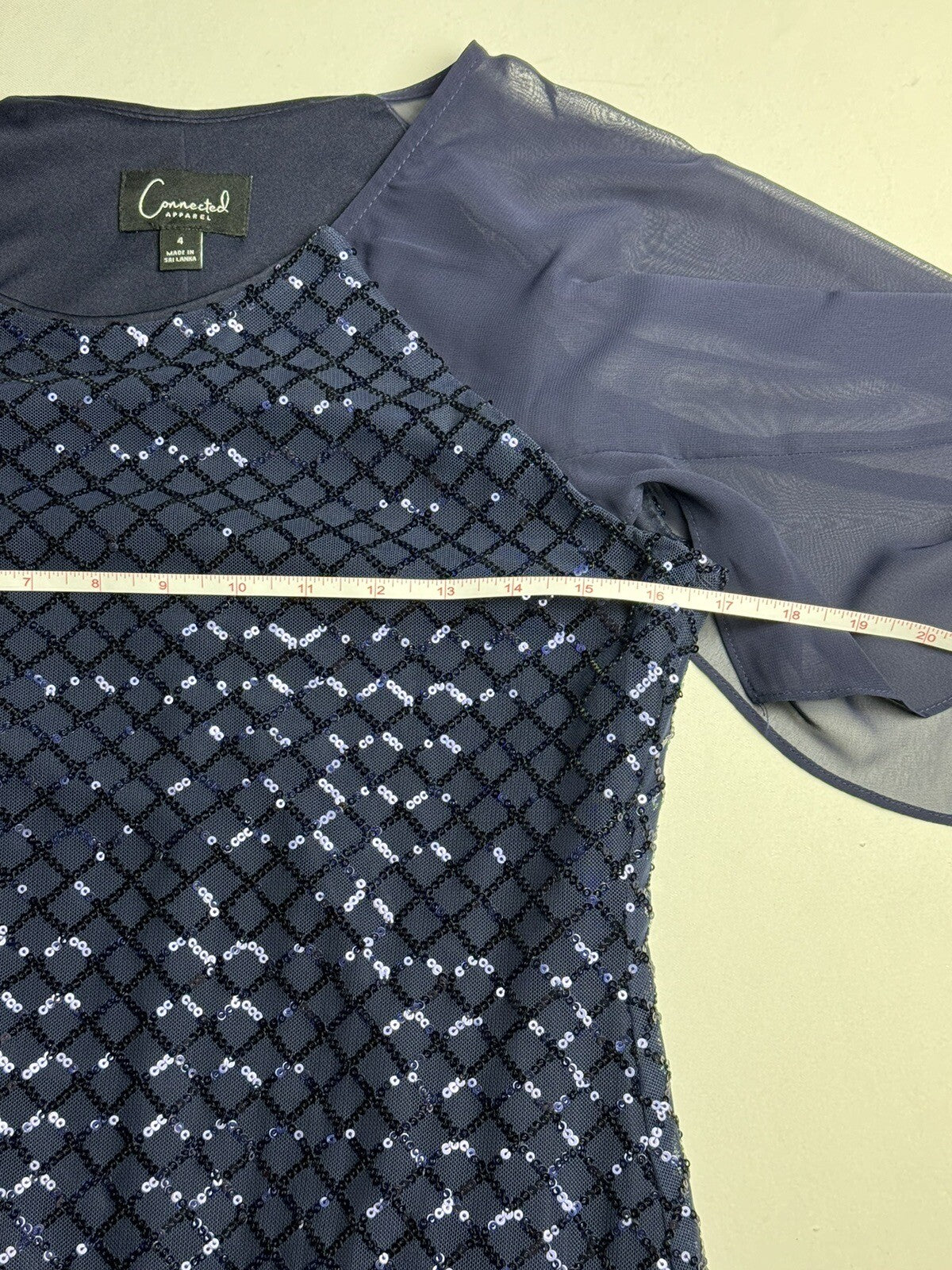 Connected Apparel Dress Women’s Size 4 Blue Sequin.   (70)
