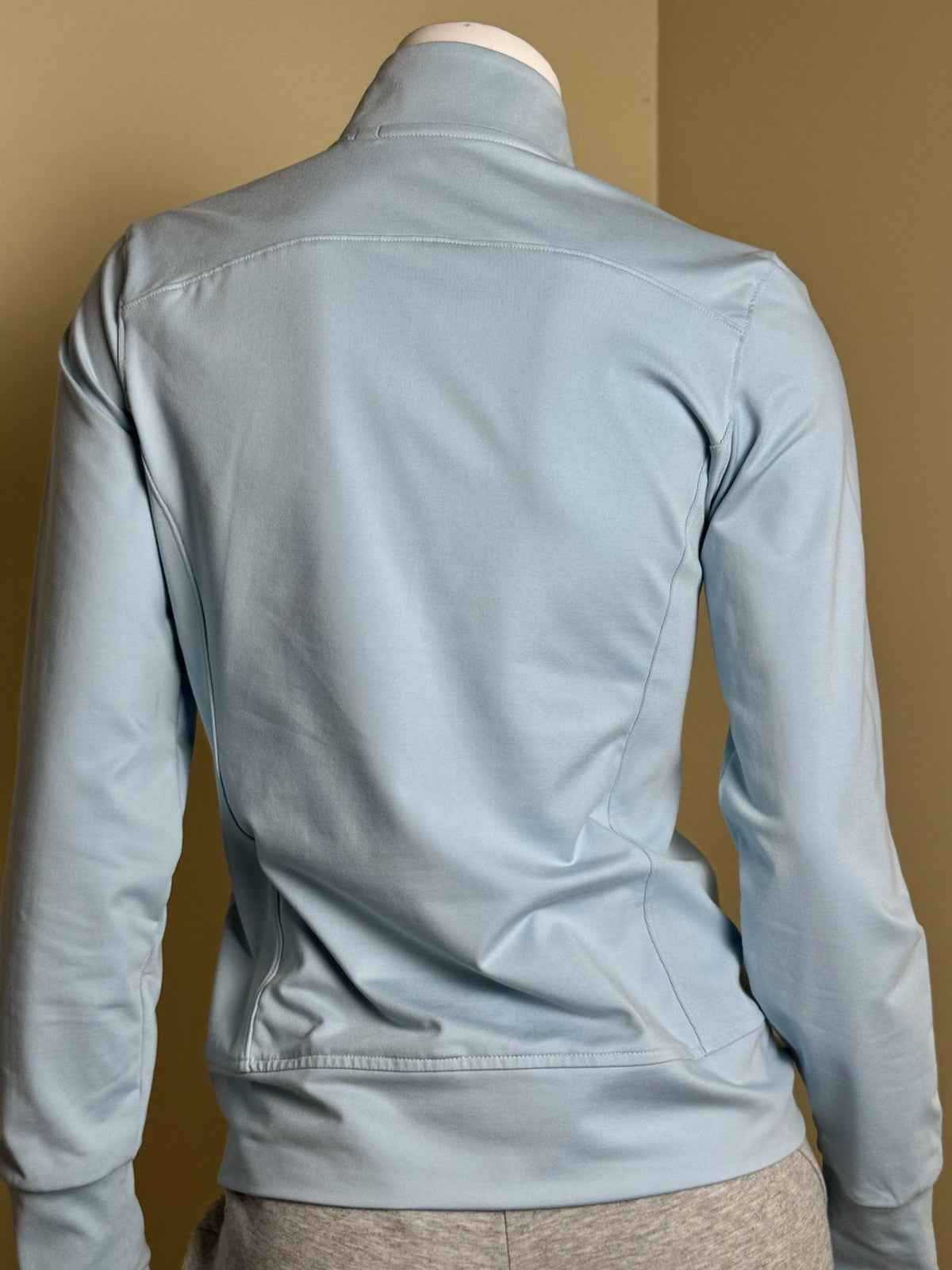 Puma Women's Golf Sweatshirt Size S    (B.189)