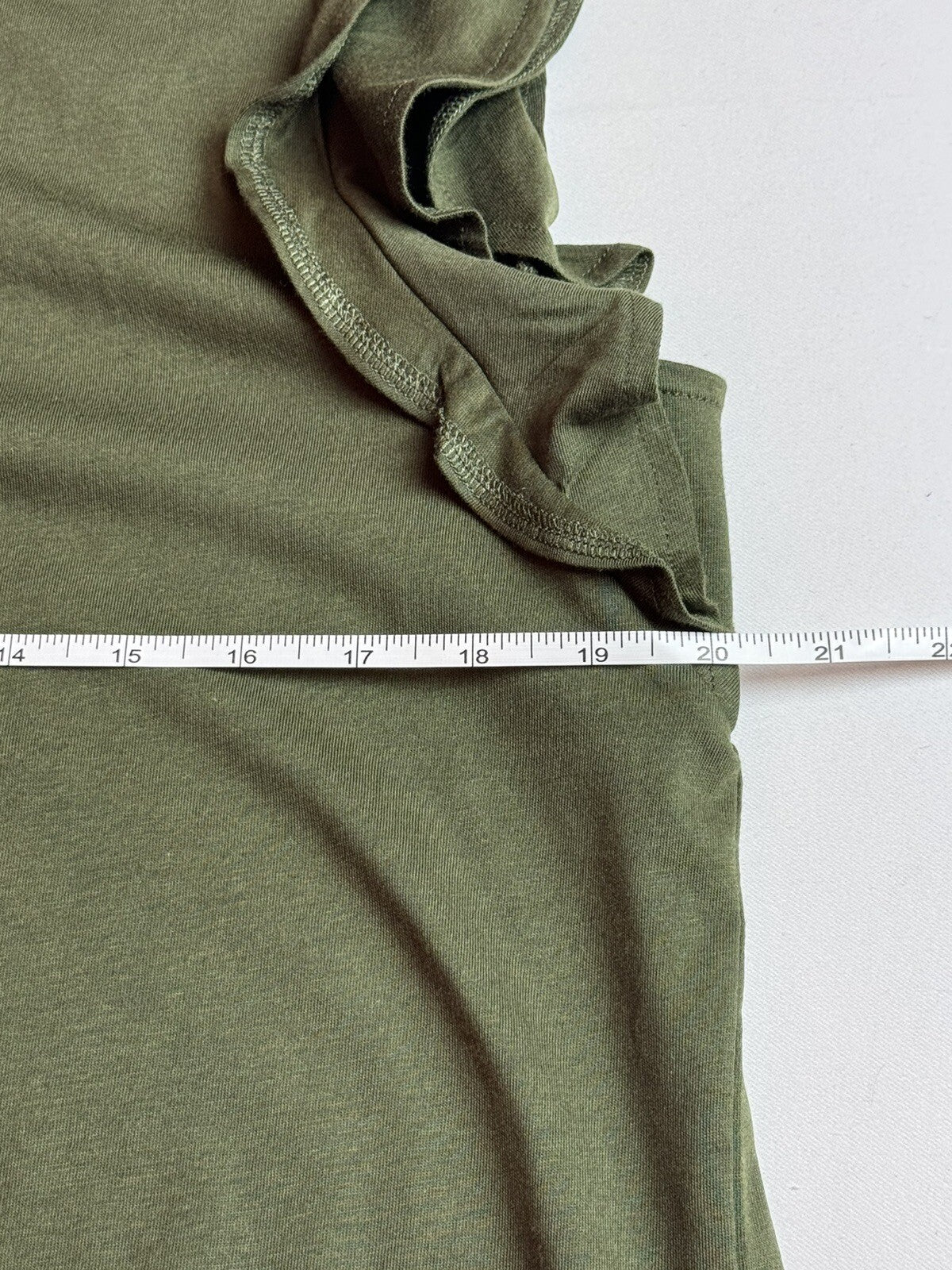 $84 Michael Kors Women’s Top Green Blouse Sz L.  (B.75)