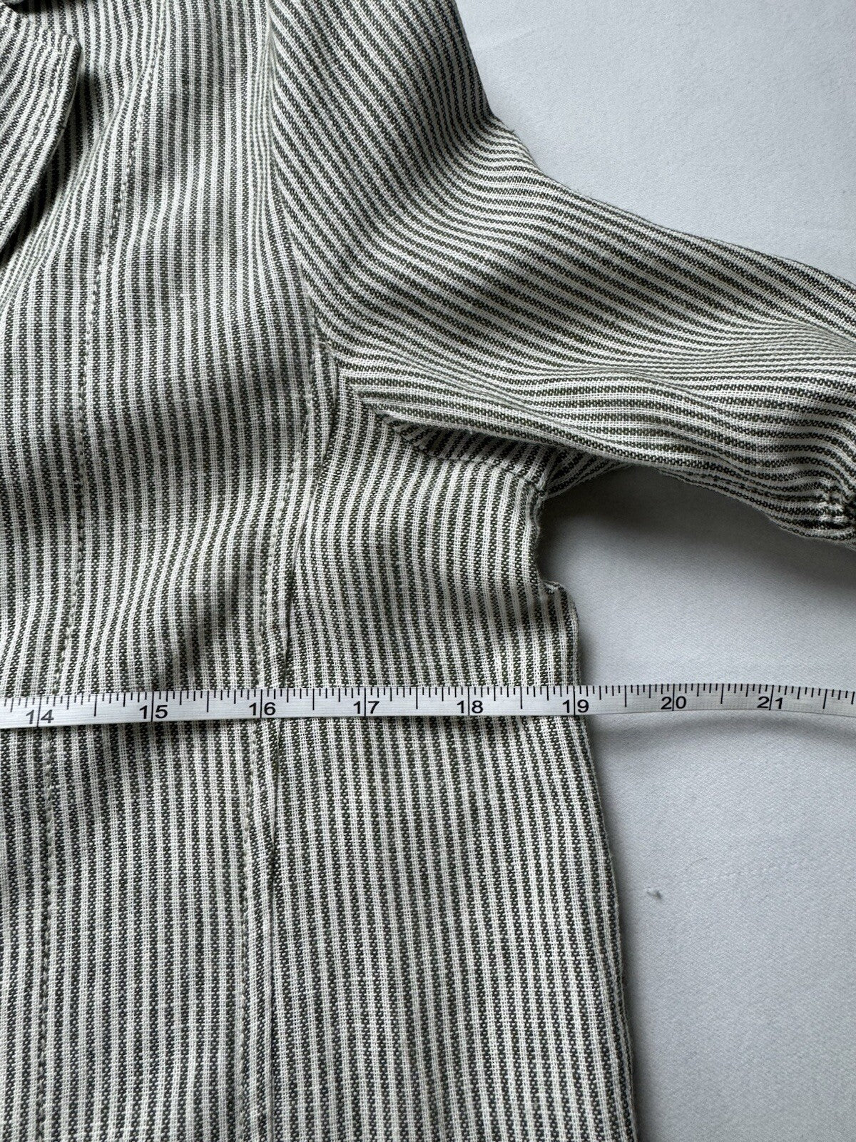 $118 Max Studio Women's Stripes Blazer Size XS. (B.143)