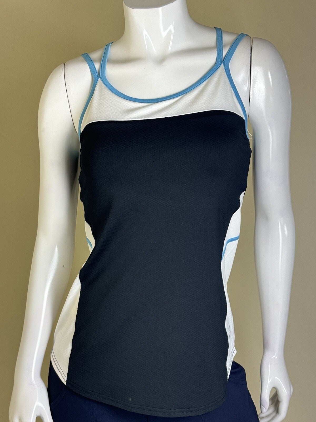 JOFIT Women's Golf Tank/Top Size S.   (B.78)