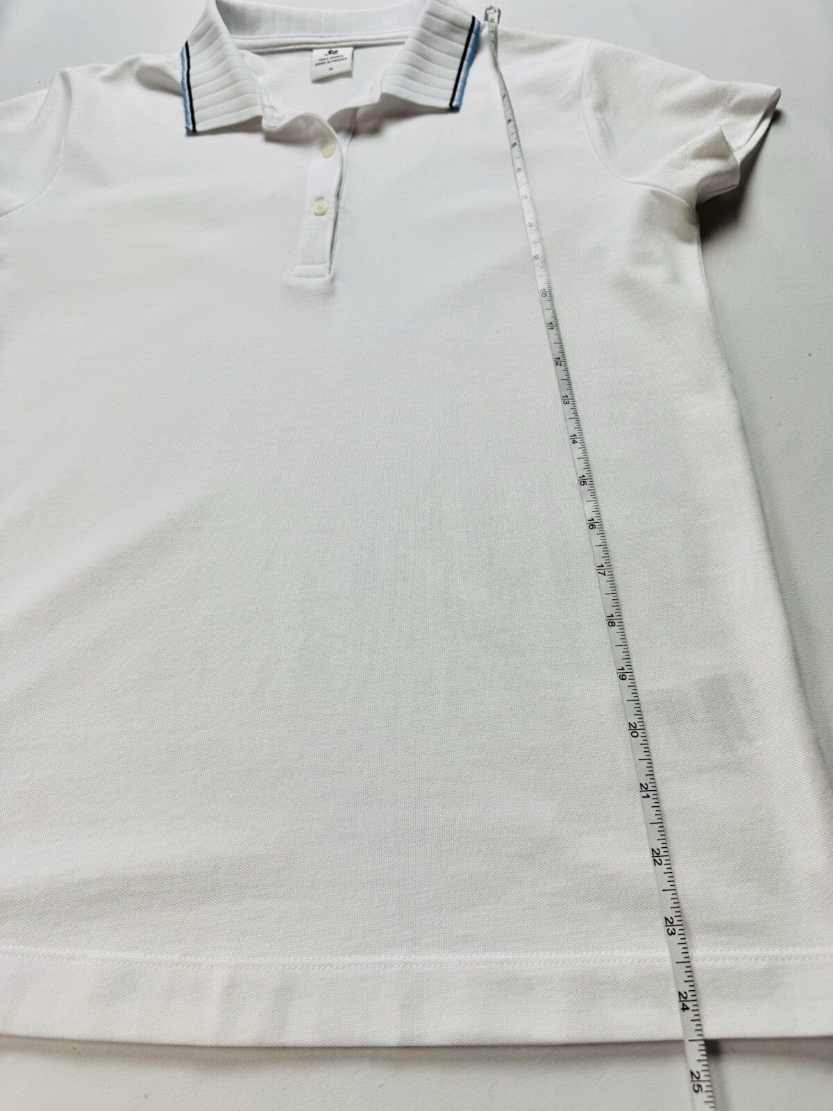 Daily Sports Women’s Golf Shirt Sz M     (B.140)