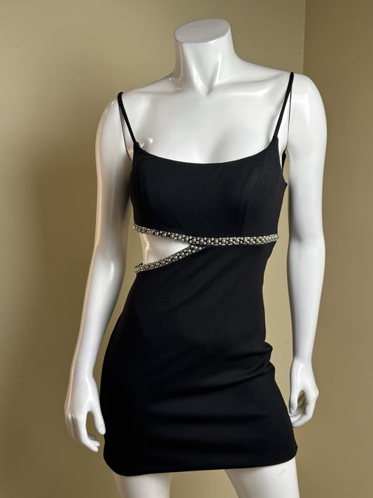 MAC DUGGAL Black Rhinestone Dress.Size 4.     (B.168)