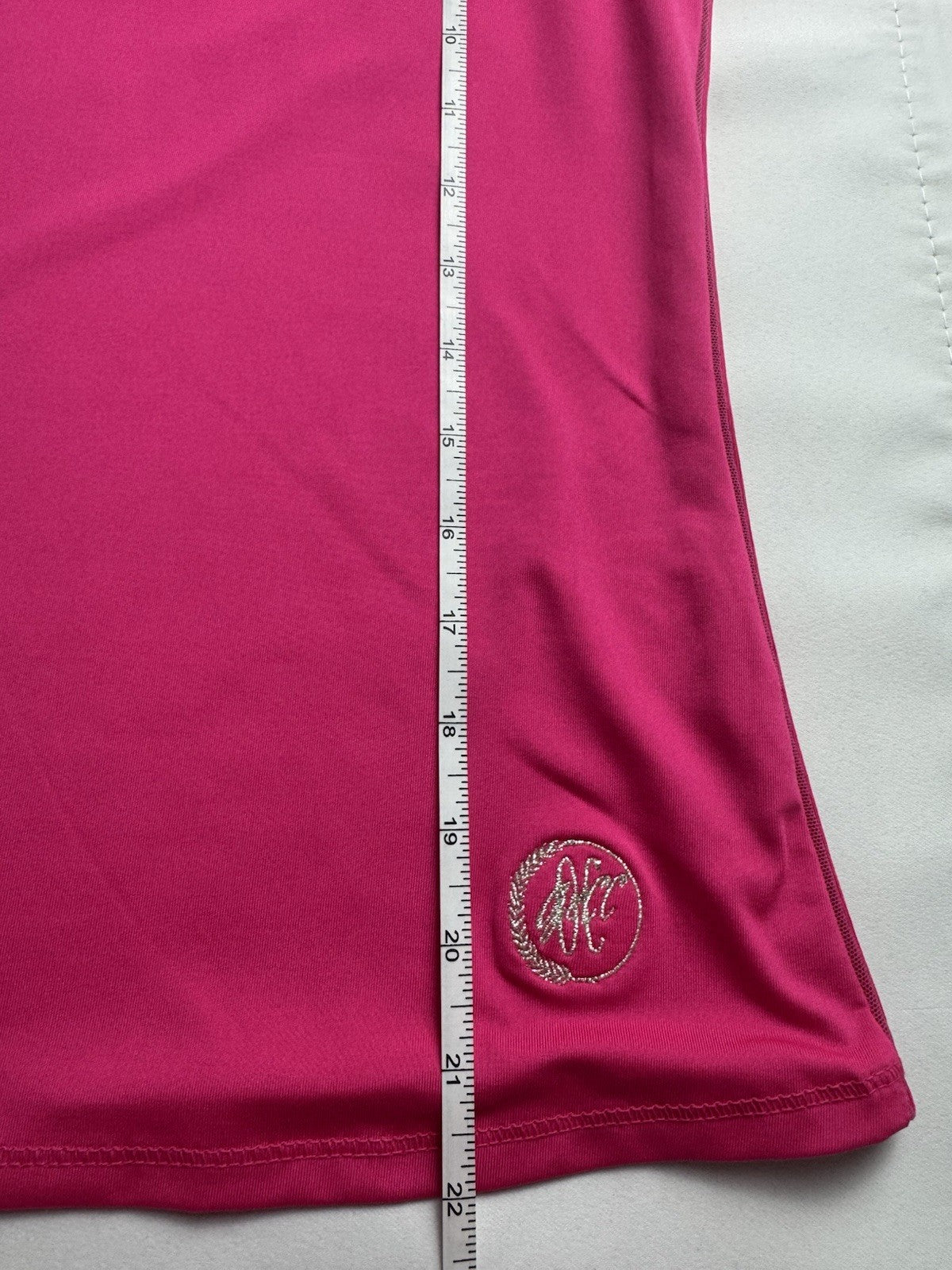 Lucky In Love Women’s Sleeveless Tennis Golf Shirt Sz XS.     (B.161)