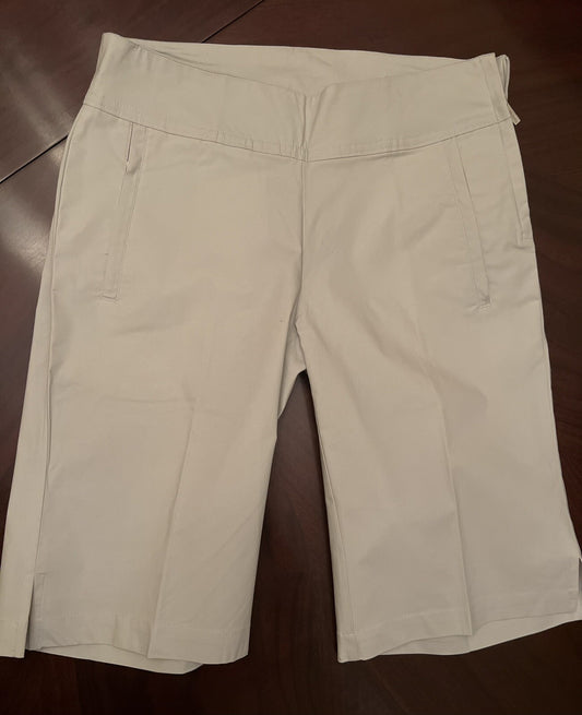 Calvin Klein Women’s Shorts Size 2 Beige Khakis