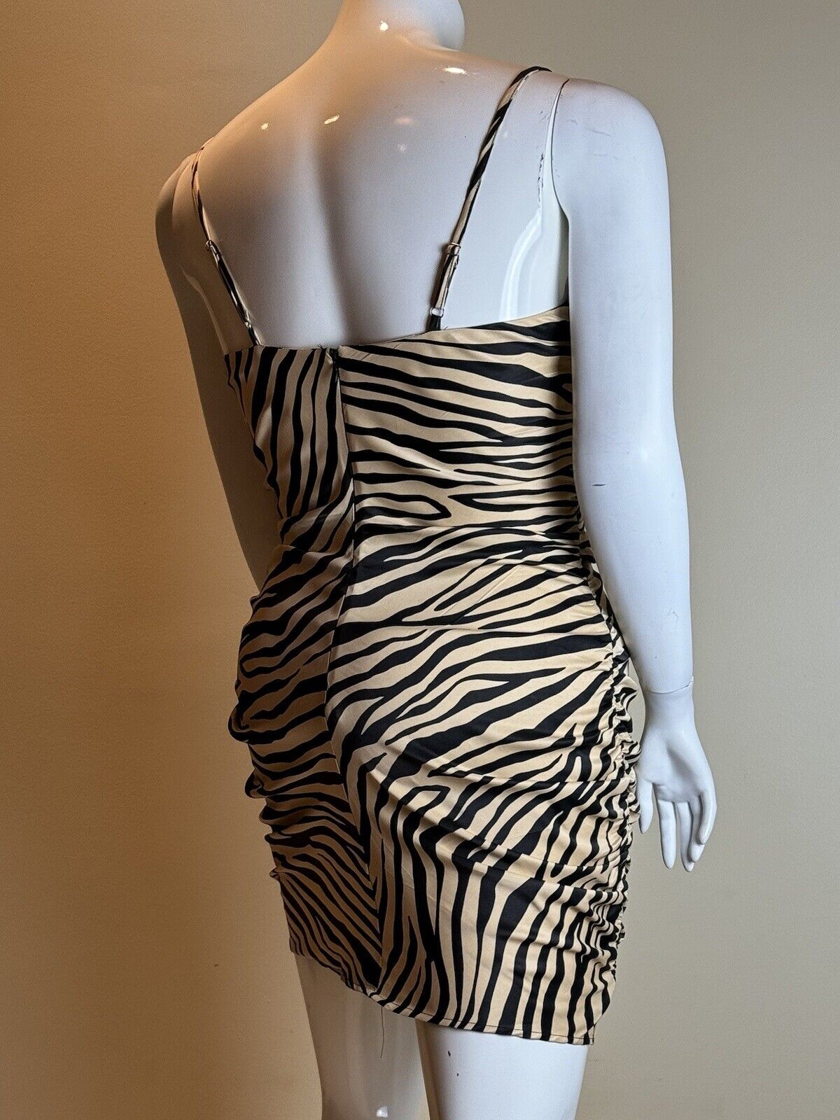 Forever 21 Women’s Zebra Dress Sz 0X Stretch   (50)