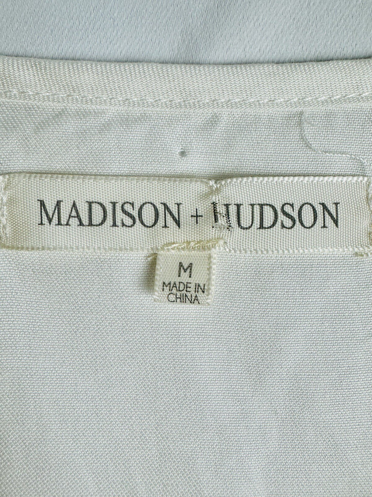 Madison + Hudson Women's White Dress Size M. (78)