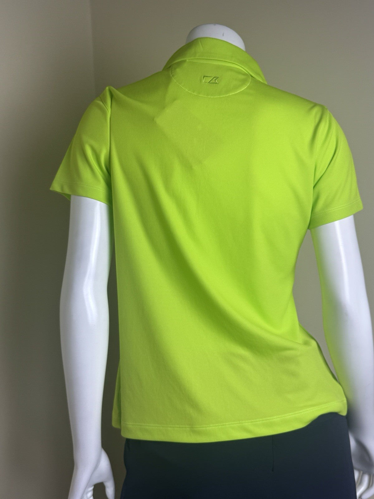 Cutter and Buck Women’s Polo Shirt Size M (B.156)