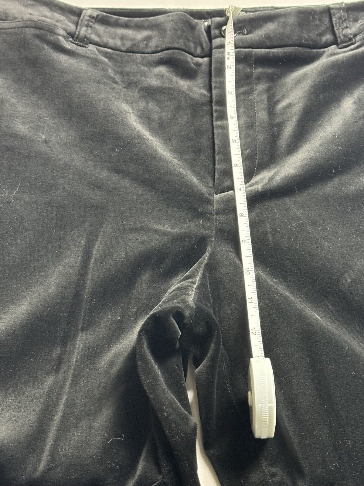 $225 Ralph Lauren Women’s Black Velvet Pants Sz 10.  (B.89)