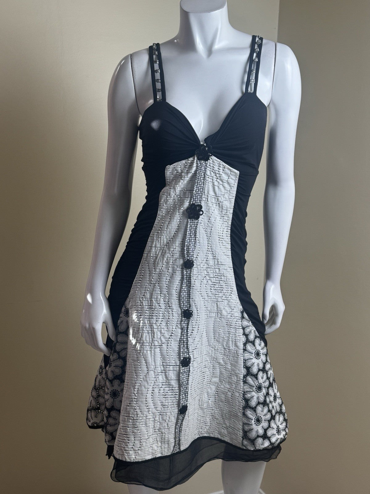 $218 Romeo & Juliet Couture Women’s Black White Dress Sz L.  (B.179)