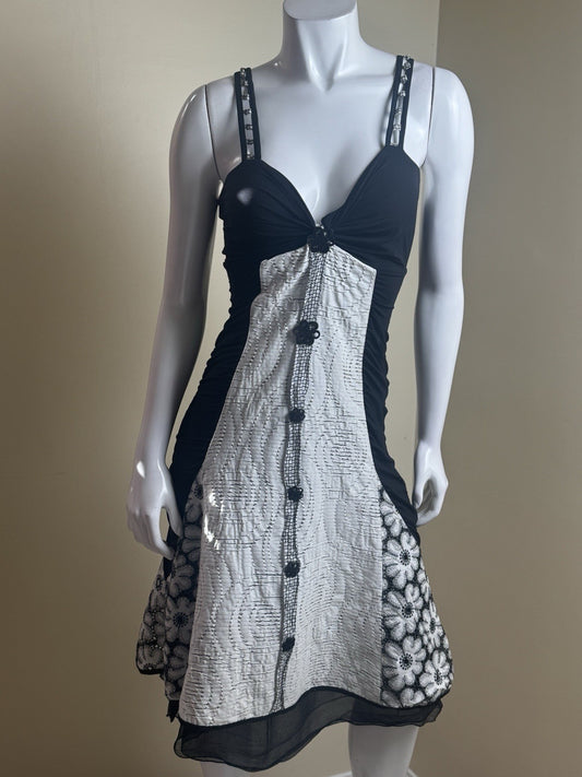 $218 Romeo & Juliet Couture Women’s Black White Dress Sz L.  (B.179)