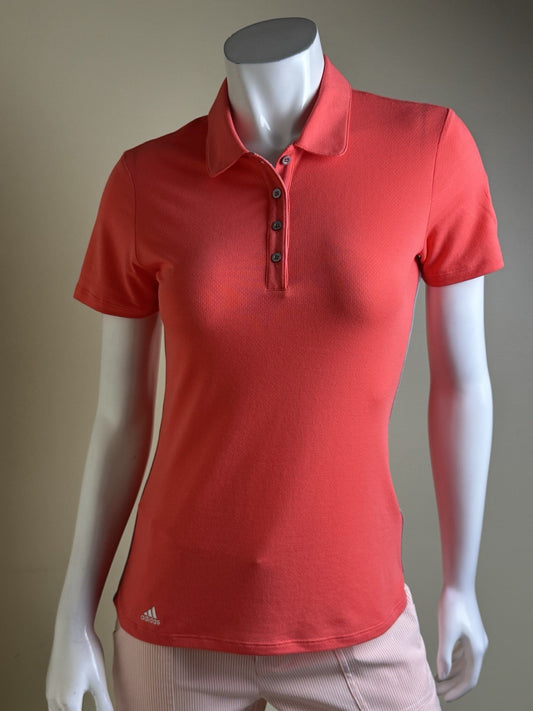 Under Armour Women's Golf Tennis Shirt Sz XS.    (B.153)