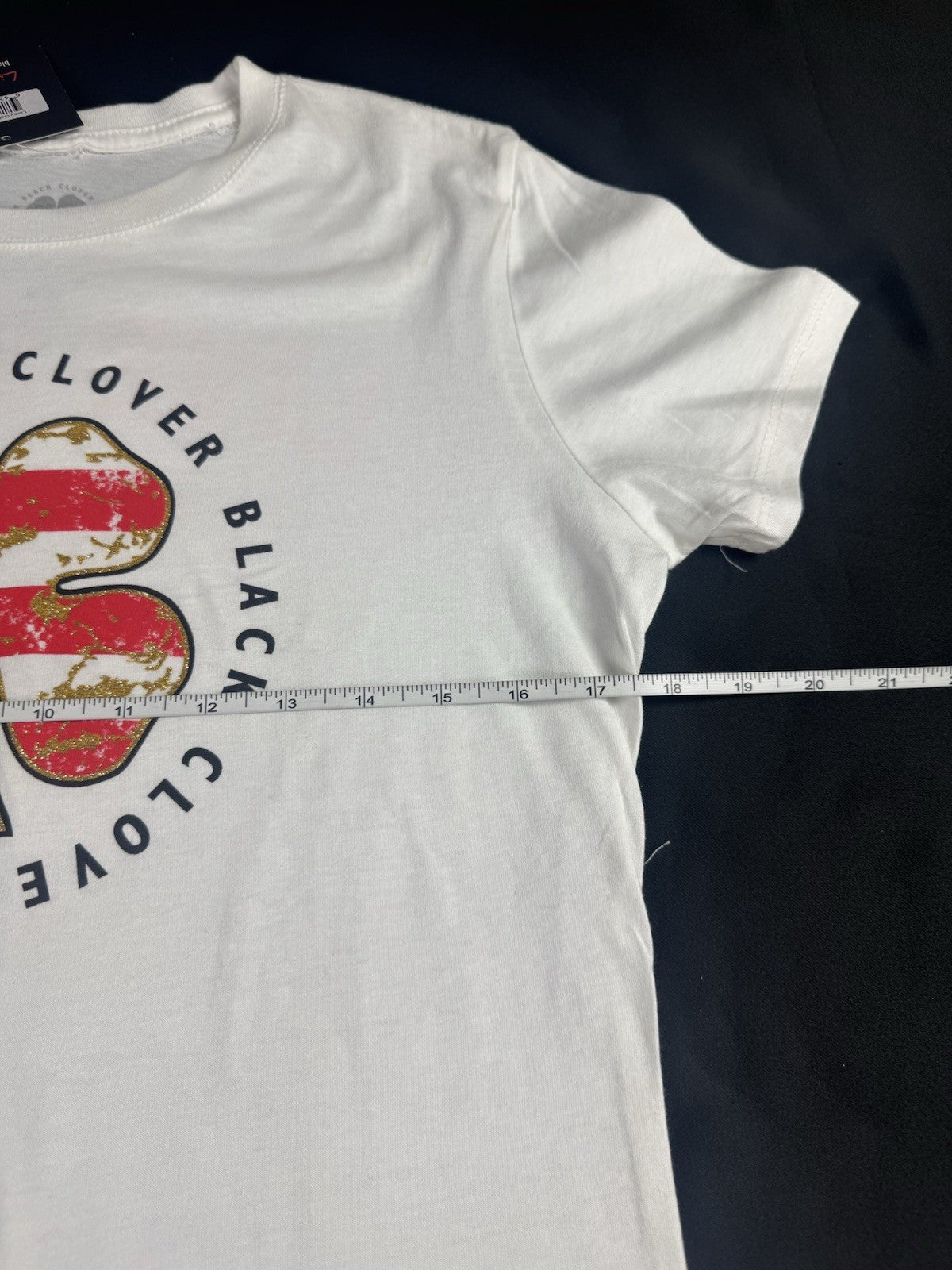 Black Clover Women’s T-Shirt Clover Logo Sz XL      (B.181)