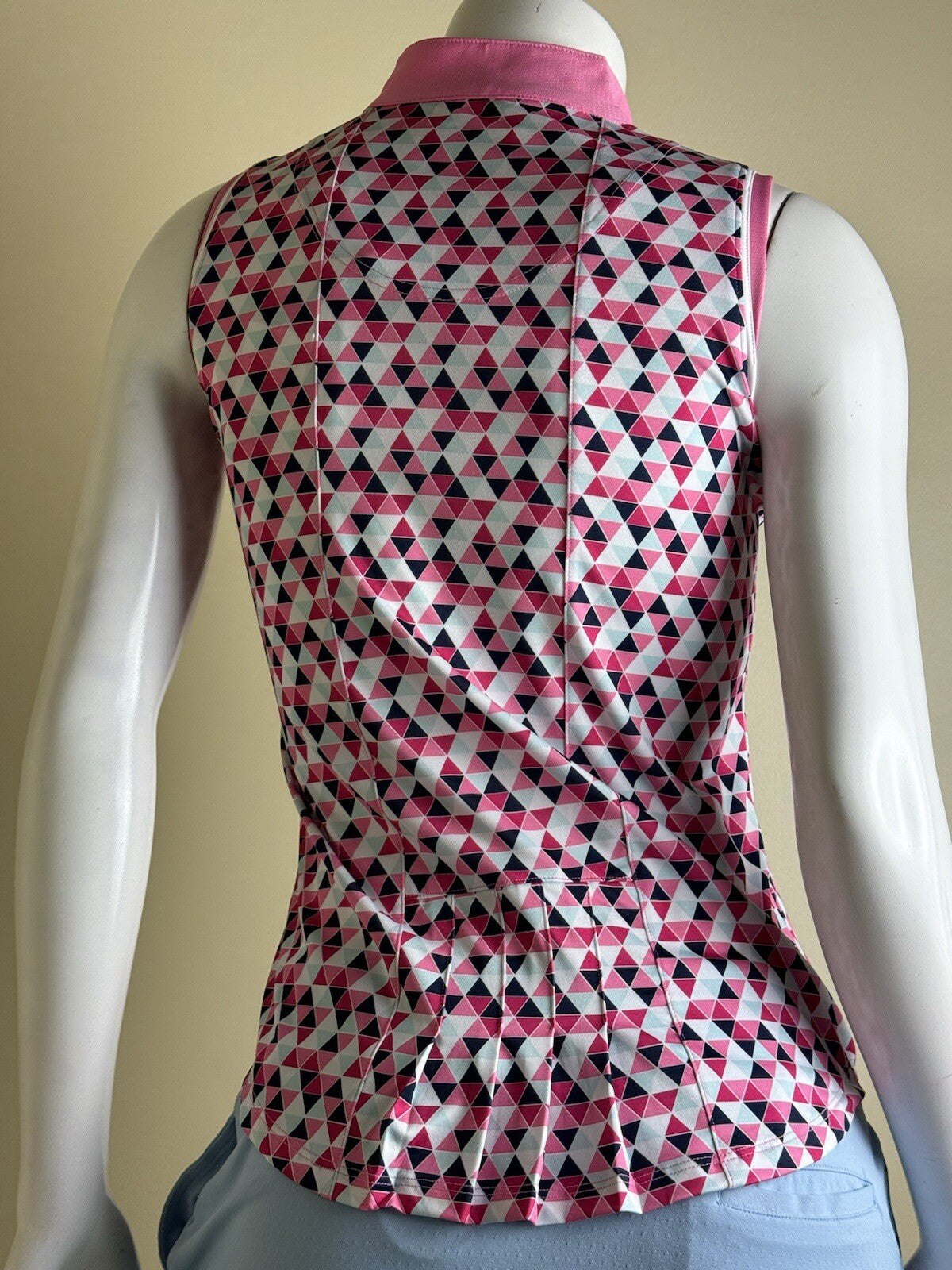 Sport Haley Women's Top Golf Shirt Sz XS.  (B.84)