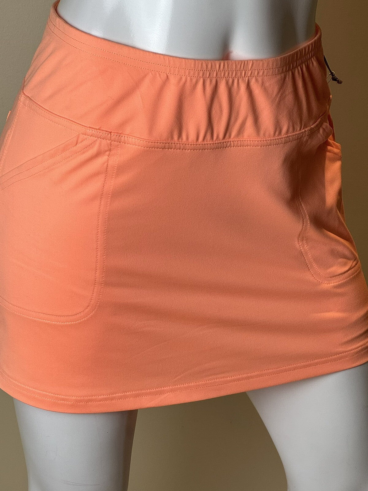 Jofit Women’s Golf Skirt Sz S.   (B.188)