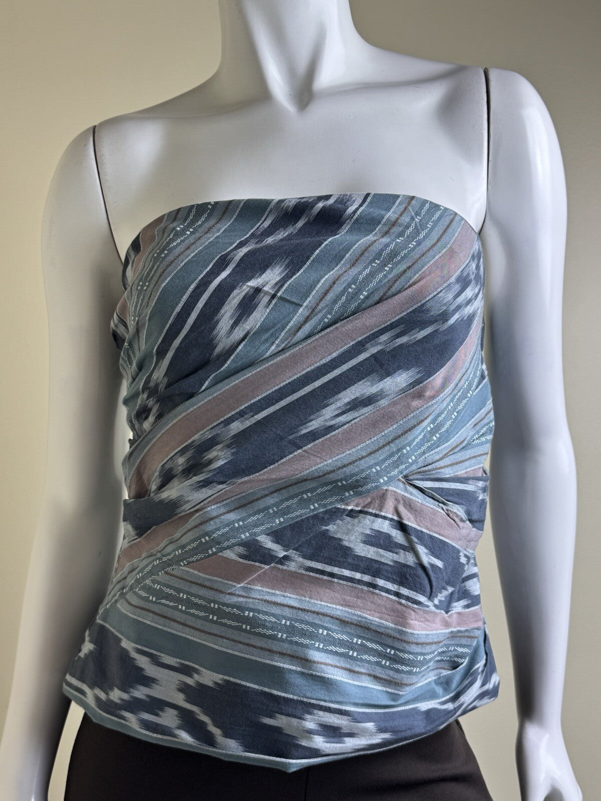 $165 Ralph Lauren Women’s Strapless Top Size 4. (B.141)