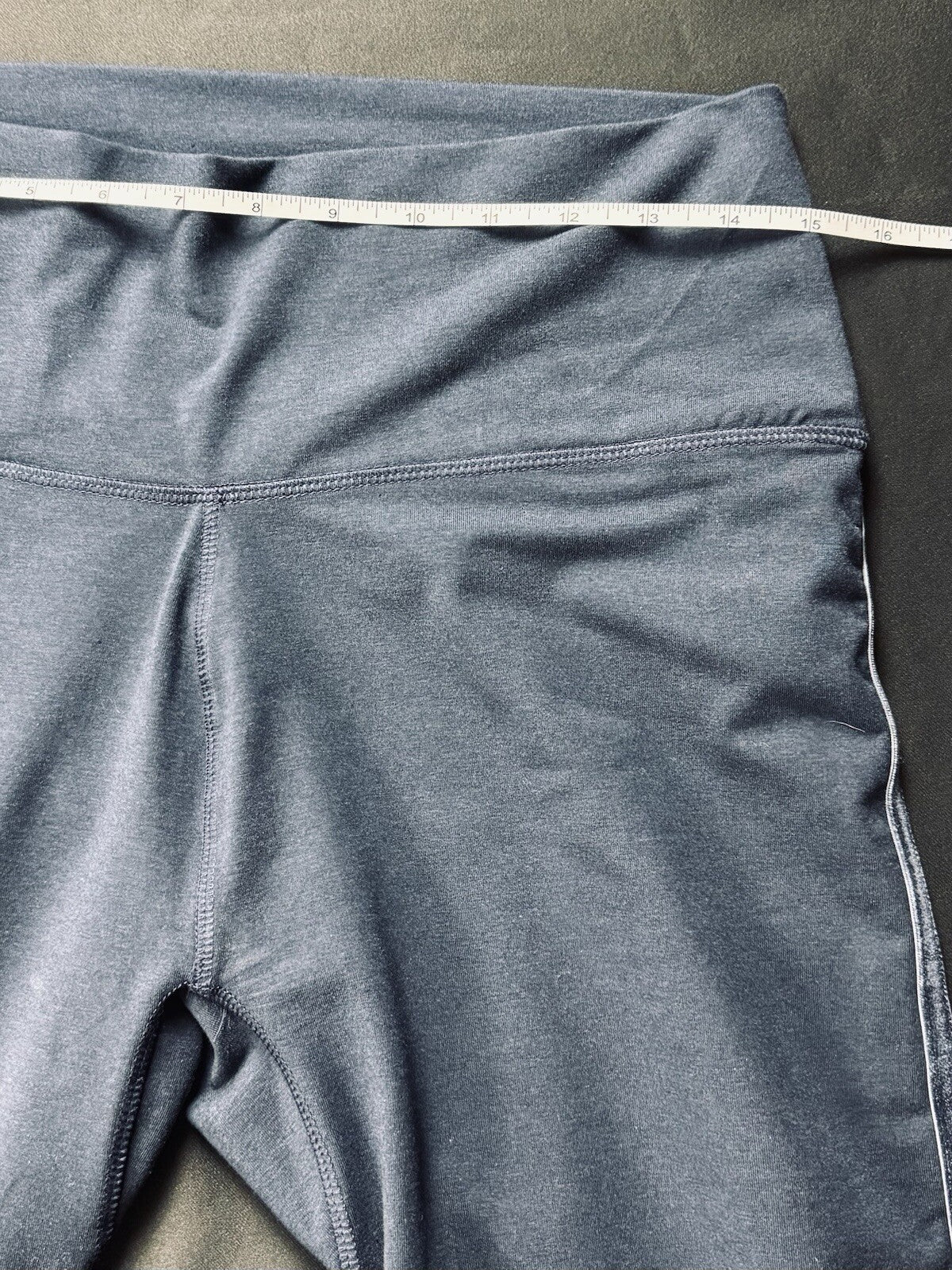 $88 TASC Performance Women's Leggings Navy Blue Velvet Stripe Size XL. (B.121)