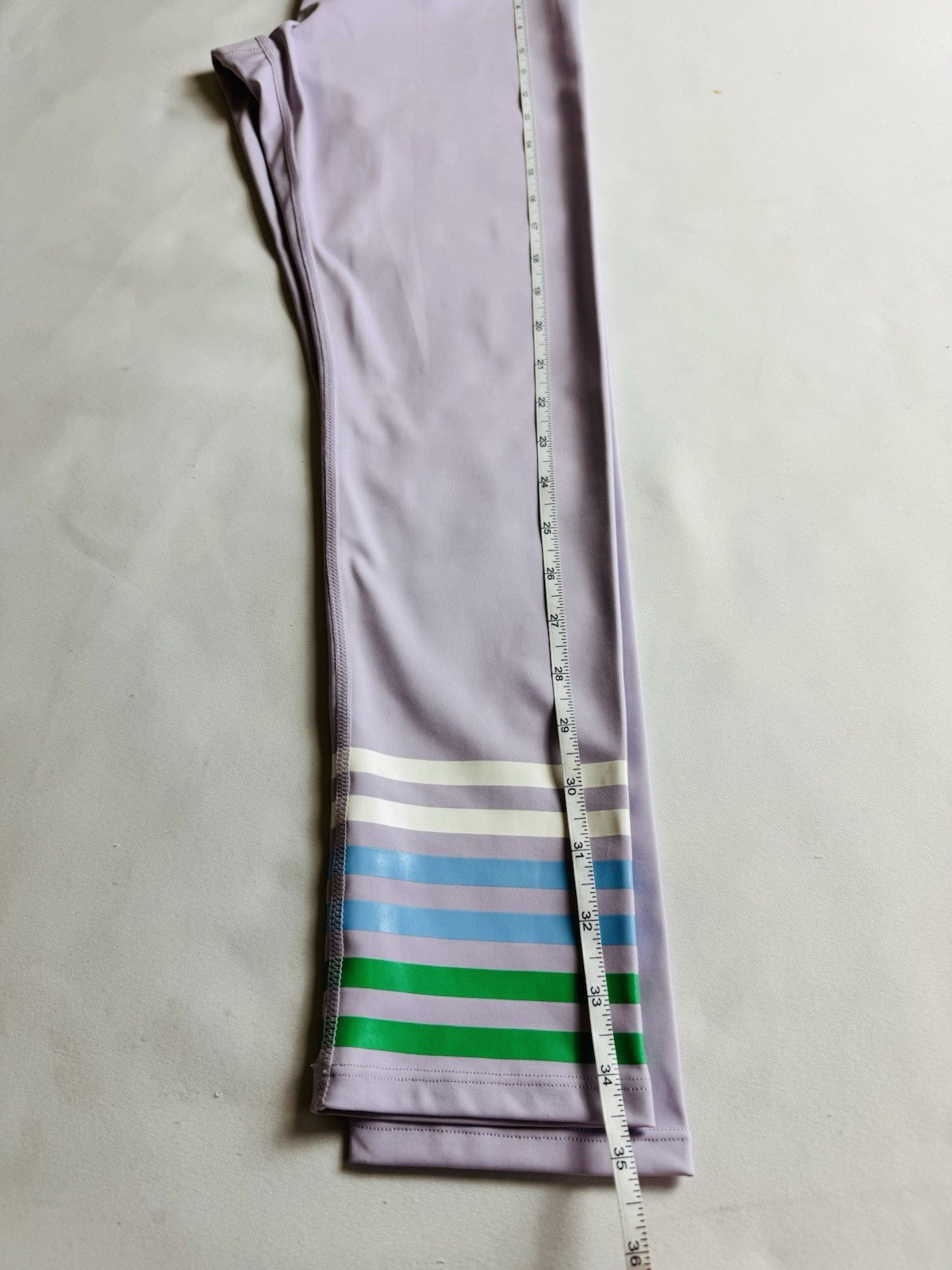 Addison Bay Randstad Leggings Activewear Sz M.     (B.165)