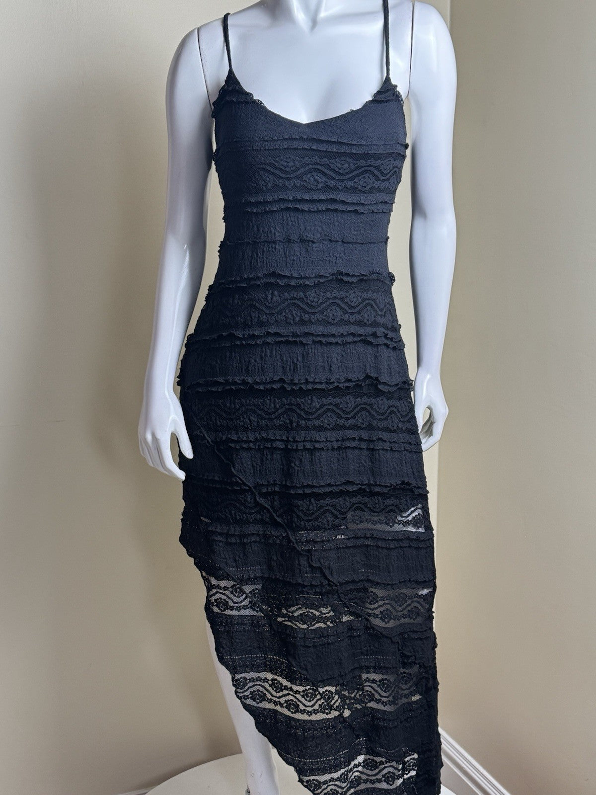 New Look Lace Stretchy Black Dress Women’s Size XL. (B.176)