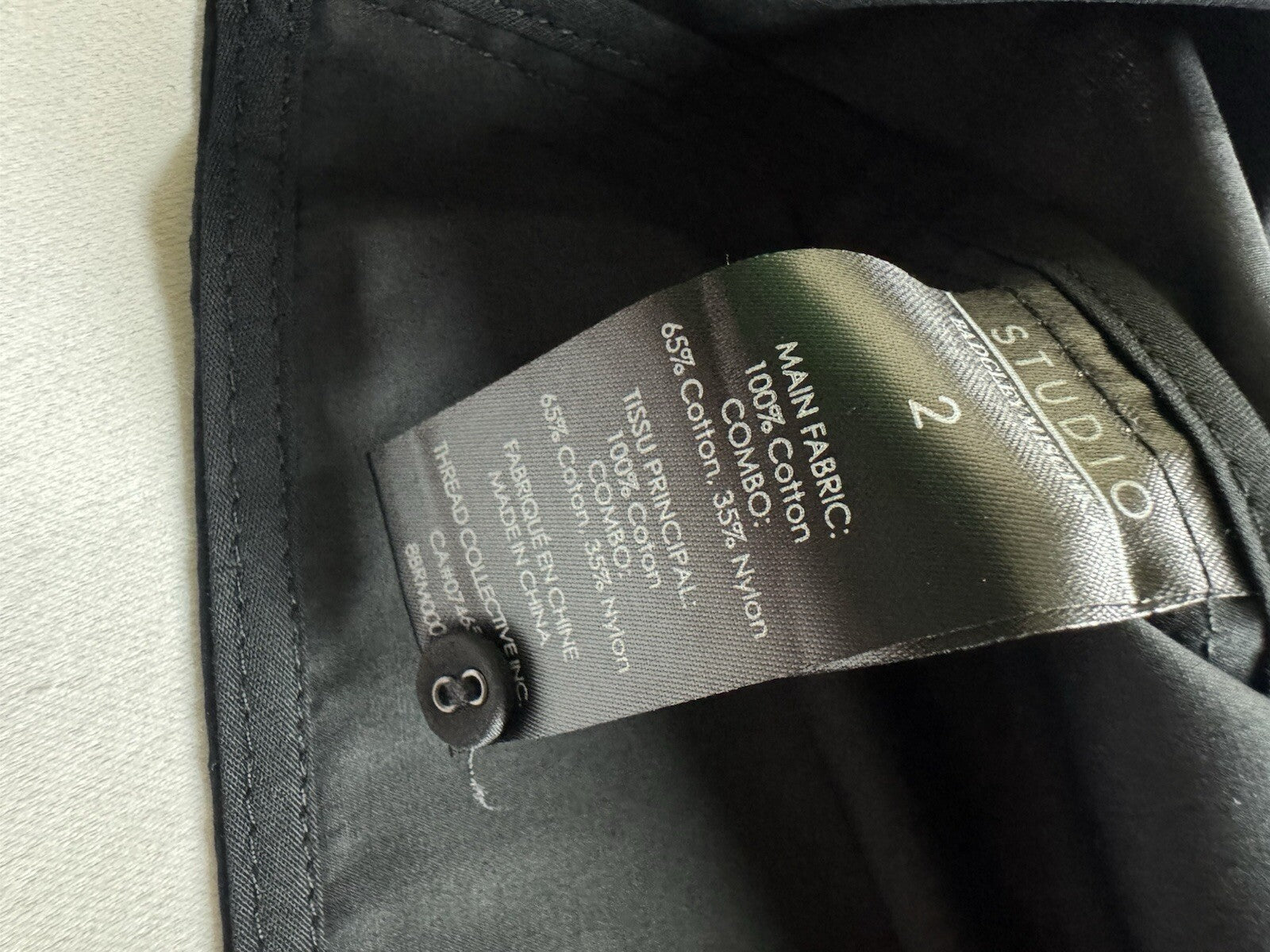 STUDIO Badgley Mischka Women’s Top Black Sleeveless Sz 2. (B.143)