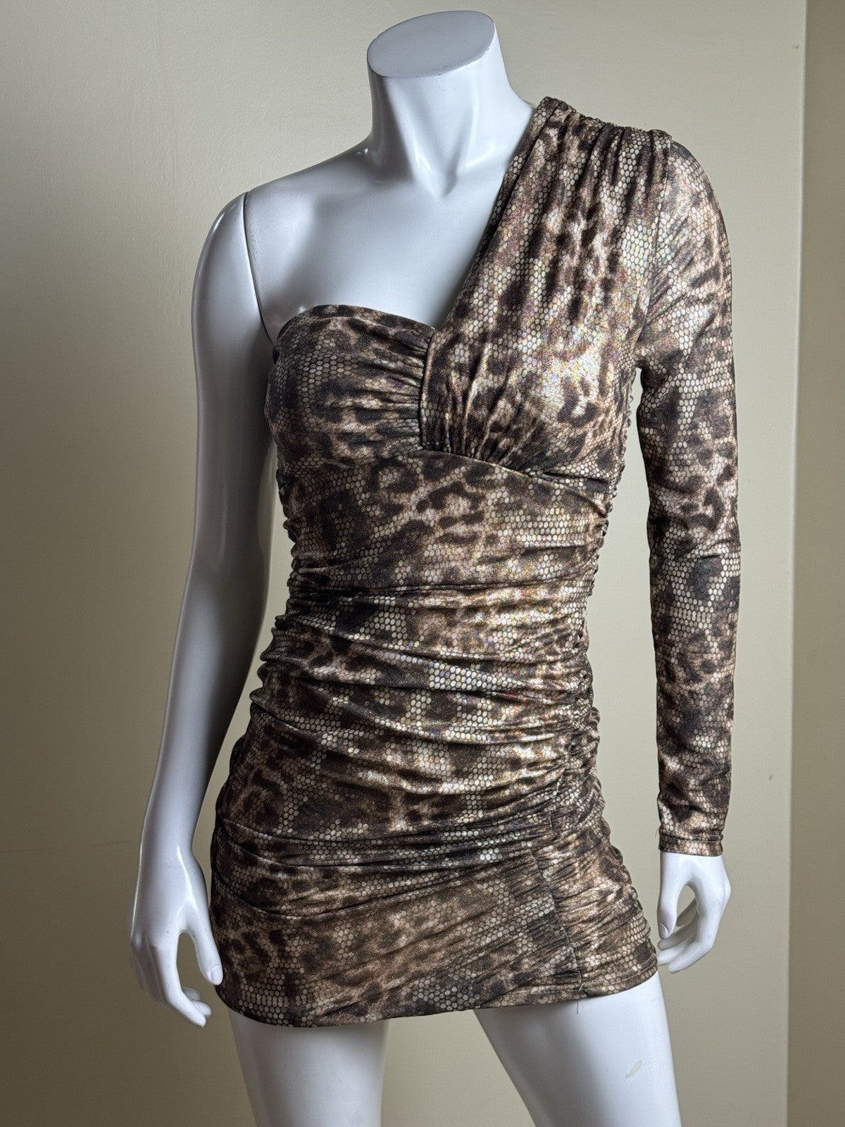 MadRag Women’s Leopard Dress One Shoulder Sz L.       (B.179)