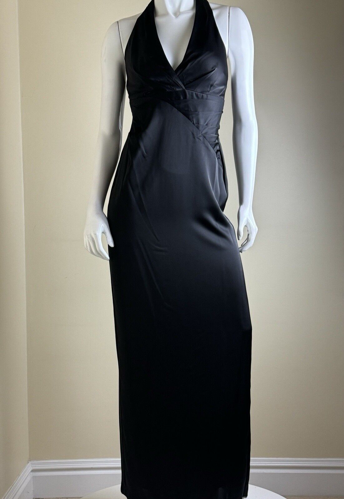 $295 Lauren Ralph Lauren Sleeveless Long Black Dress Size 2.    (B.18)