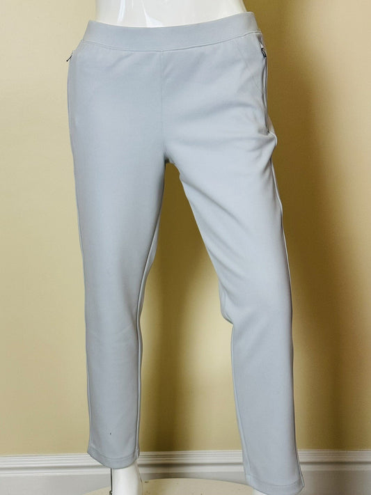 $85 Under Armour Women’s Pants Gray Size XL.  (B.68)