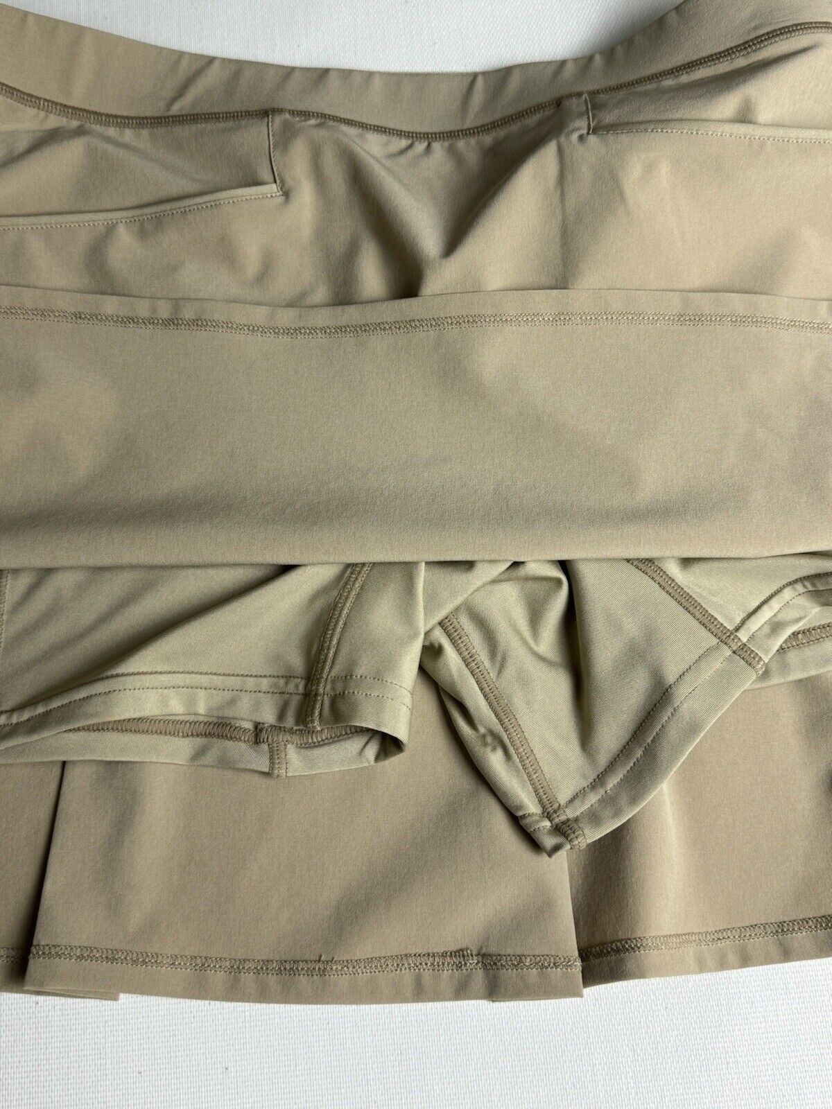 Ralph Lauren RLX Golf Women’s Khaki Skirt Skort Sz M. (50)