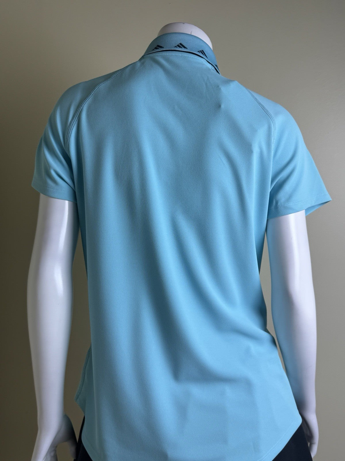 Adidas Women’s Golf Knit Shirt Sz L  (B.158)