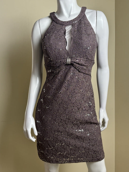 NW Nightway Women's Sequined Lace Cocktail Dress Sz 8P     (B.96)