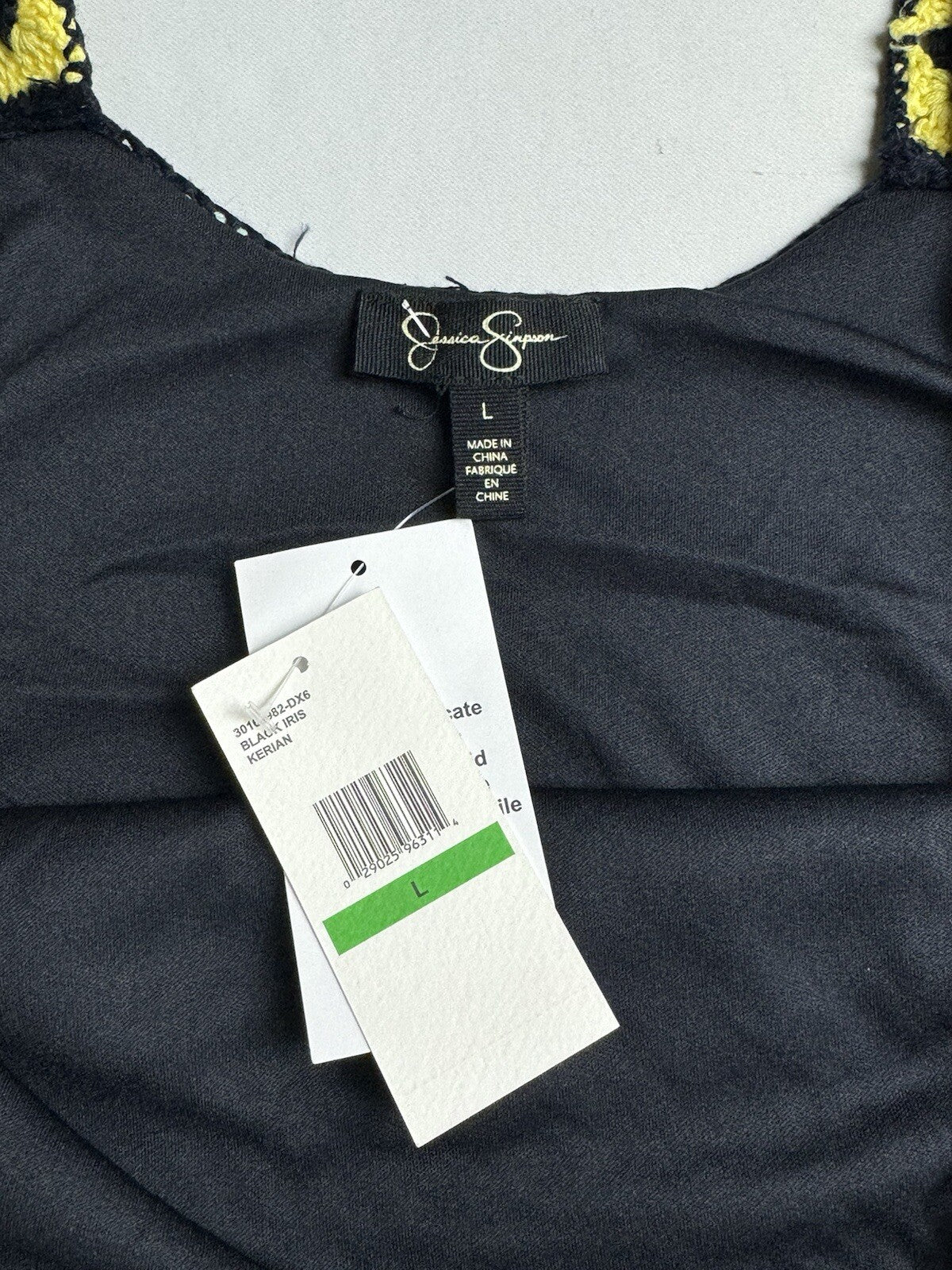 Jessica Simpson Karina Crochet Tank Top Size L. (B.94)