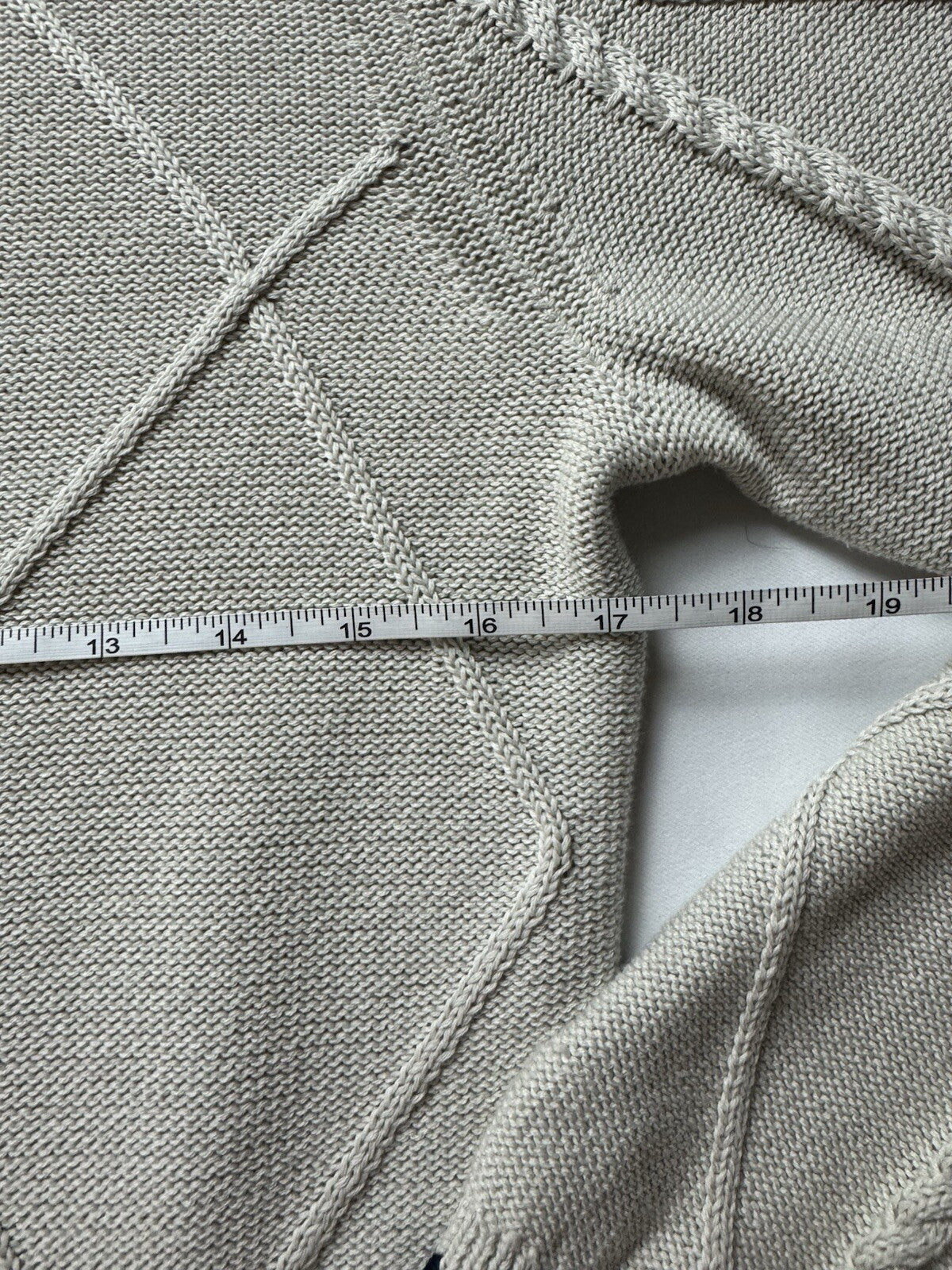 Puma Women's Golf Sweater Ivory Size S.   (B.126/5)