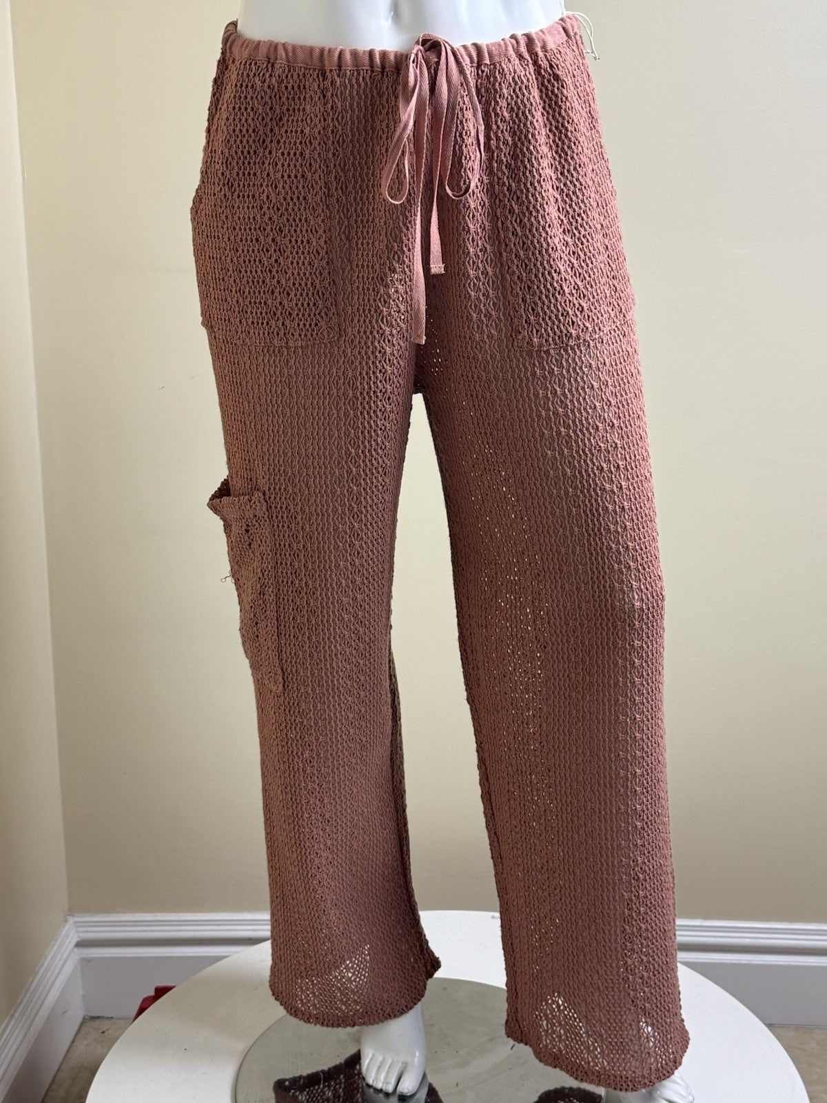 &148 Splendid Finley Crochet  Cargo Pant Women's Sz L  (B.134)
