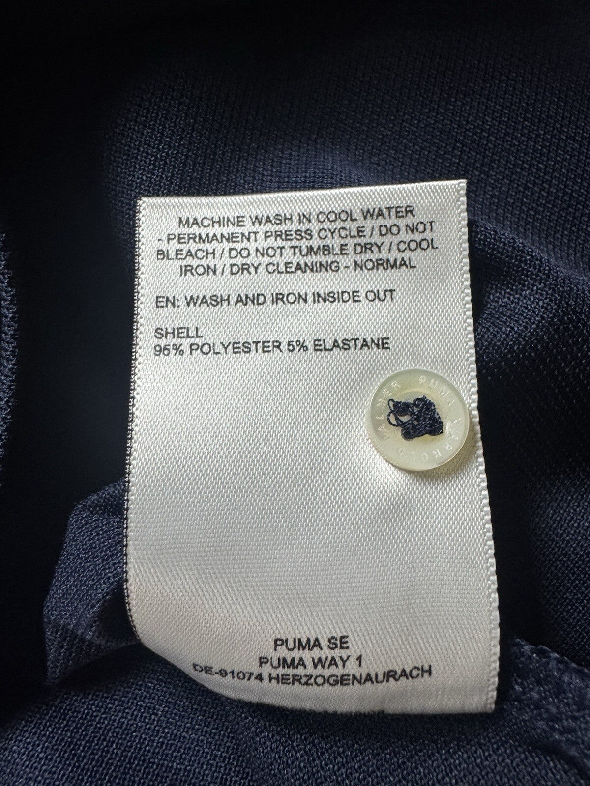 Puma Women’s Golf Shirt Navy Sz S.   (B.128/5)