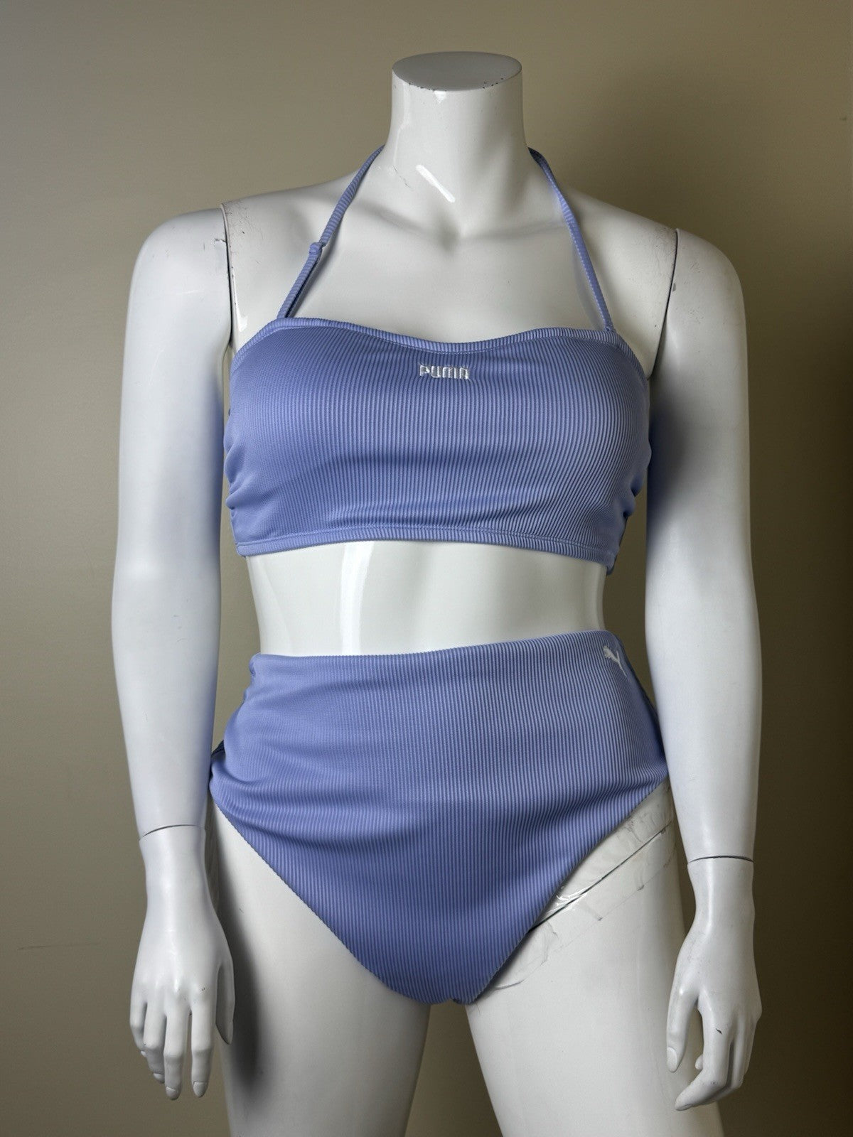 Puma 2 Piece Bikini Women’s Purple Swimsuit Sz 2XL.  (B.152)