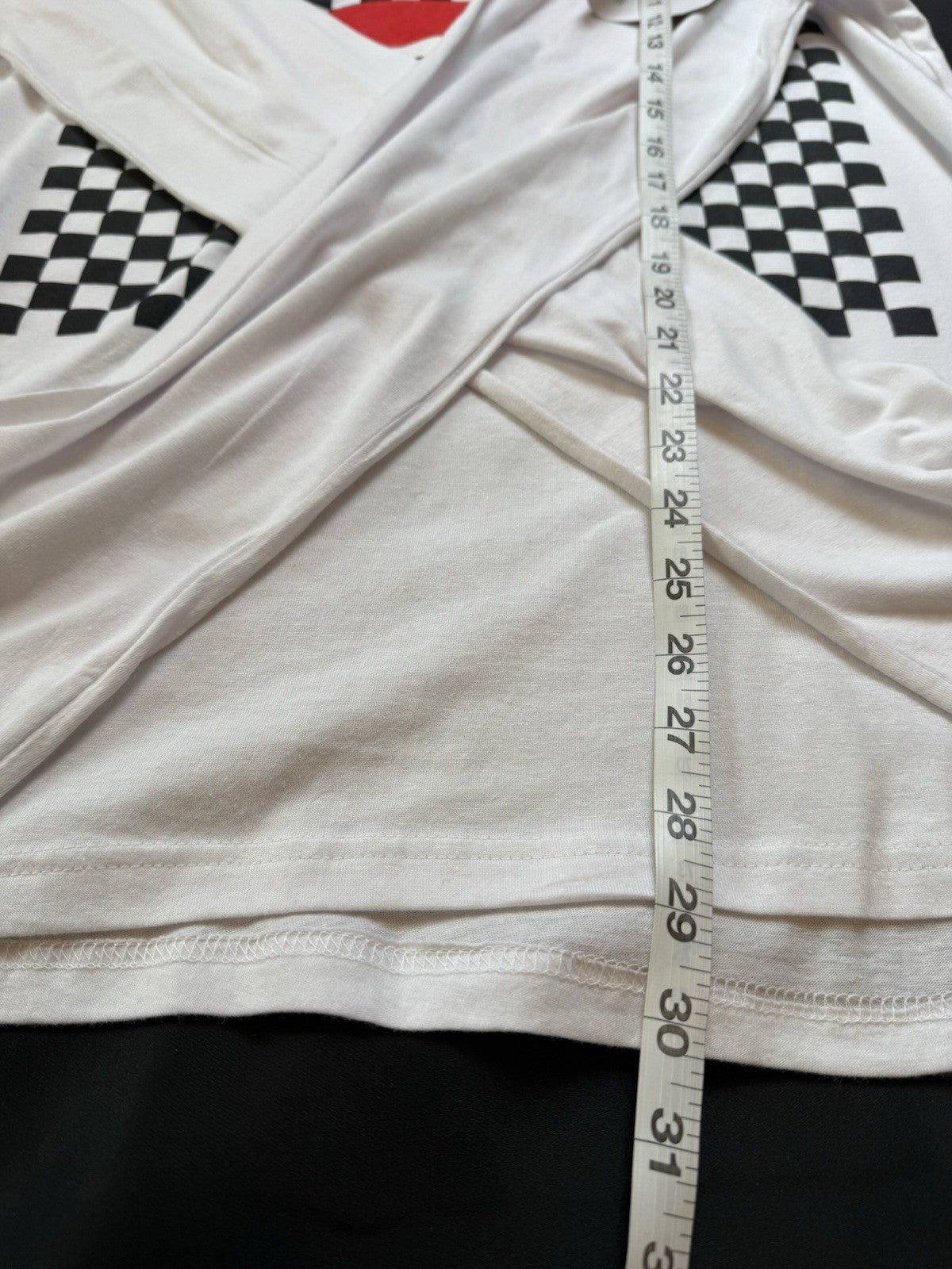 On Fire Women's White T-Shirt Lips Logo Size 1X.  (B.167)