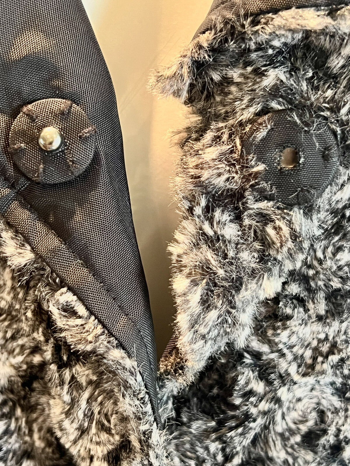 UBU Clothing Co. Black,Gray Faux Fur Reversible Sz XS Rain Resistant Coat (11)