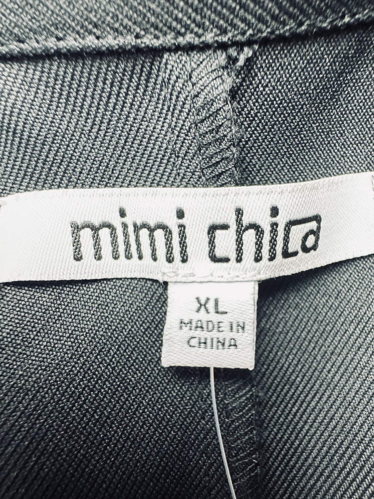 Mimi Chica Women’s Black Dress with pockets Sz XL. (B .70)