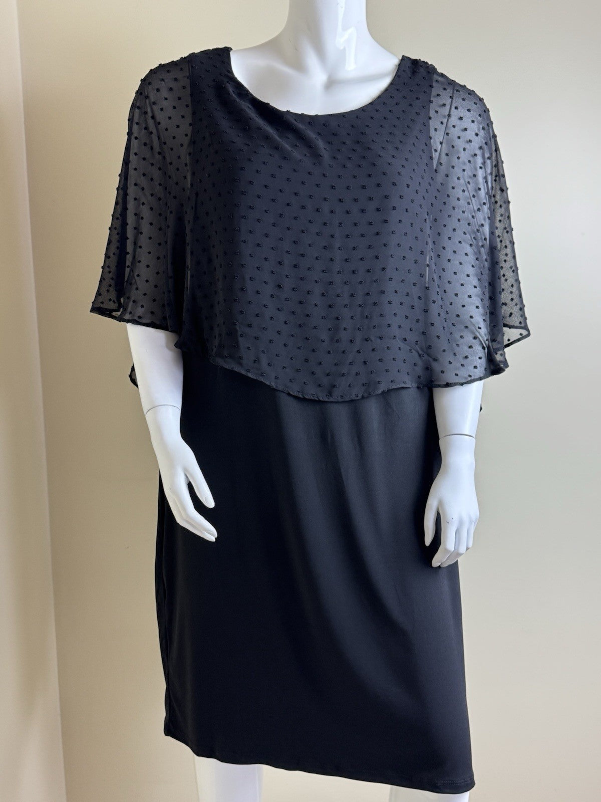 Glamour Nights Women’s Layered Flare Black Dress Sz 18W.  (B.181)