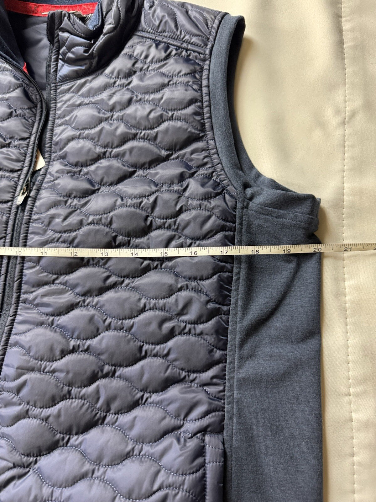 $120 Puma Women’s Golf Navy Blazer Vest Sz L    (B.95)