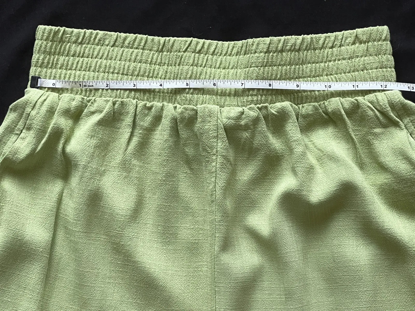 $158 Walter Baker Women’s Ariel Green Shorts Sz M
