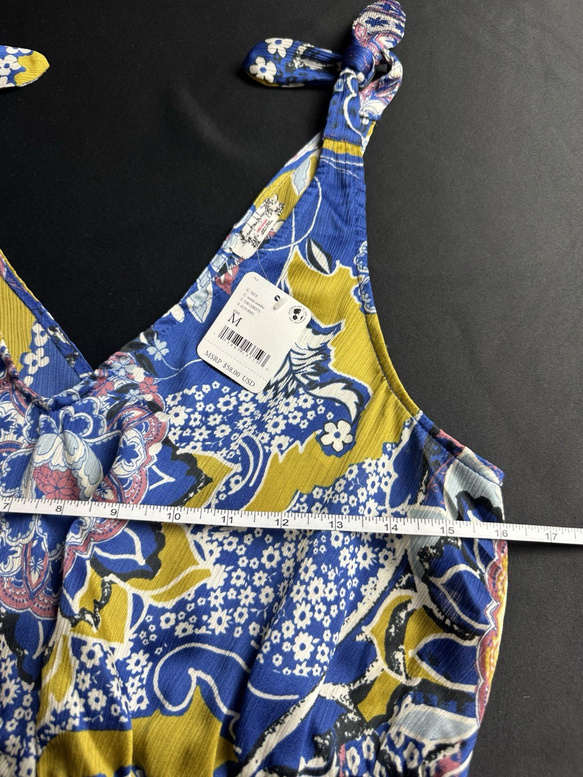 $58 INTIMATELY FREE PEOPLE Top Floral Sz M. (B.162)