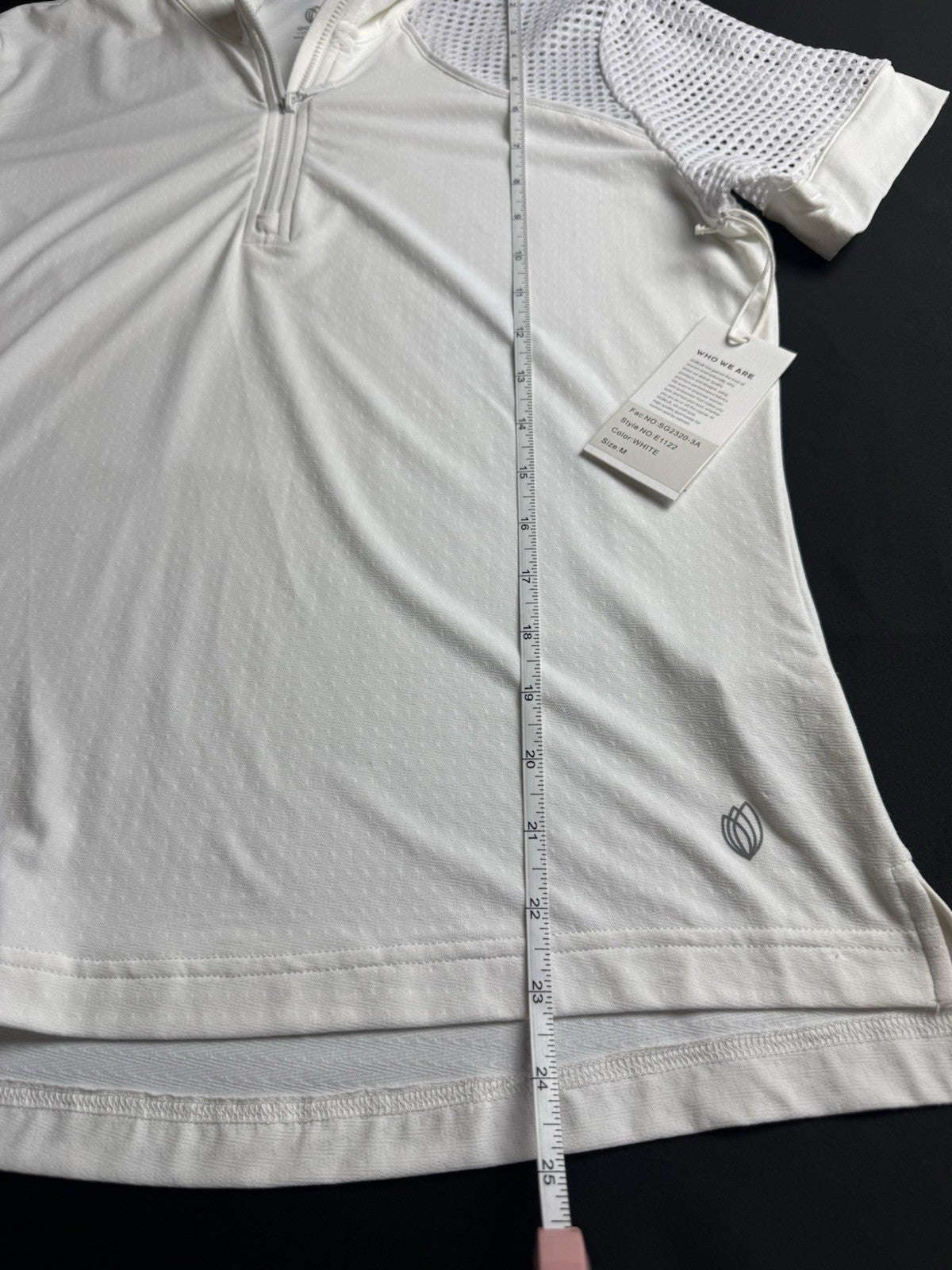 GG Blue Women's Golf Polo Shirt Sz M.     (B.162)