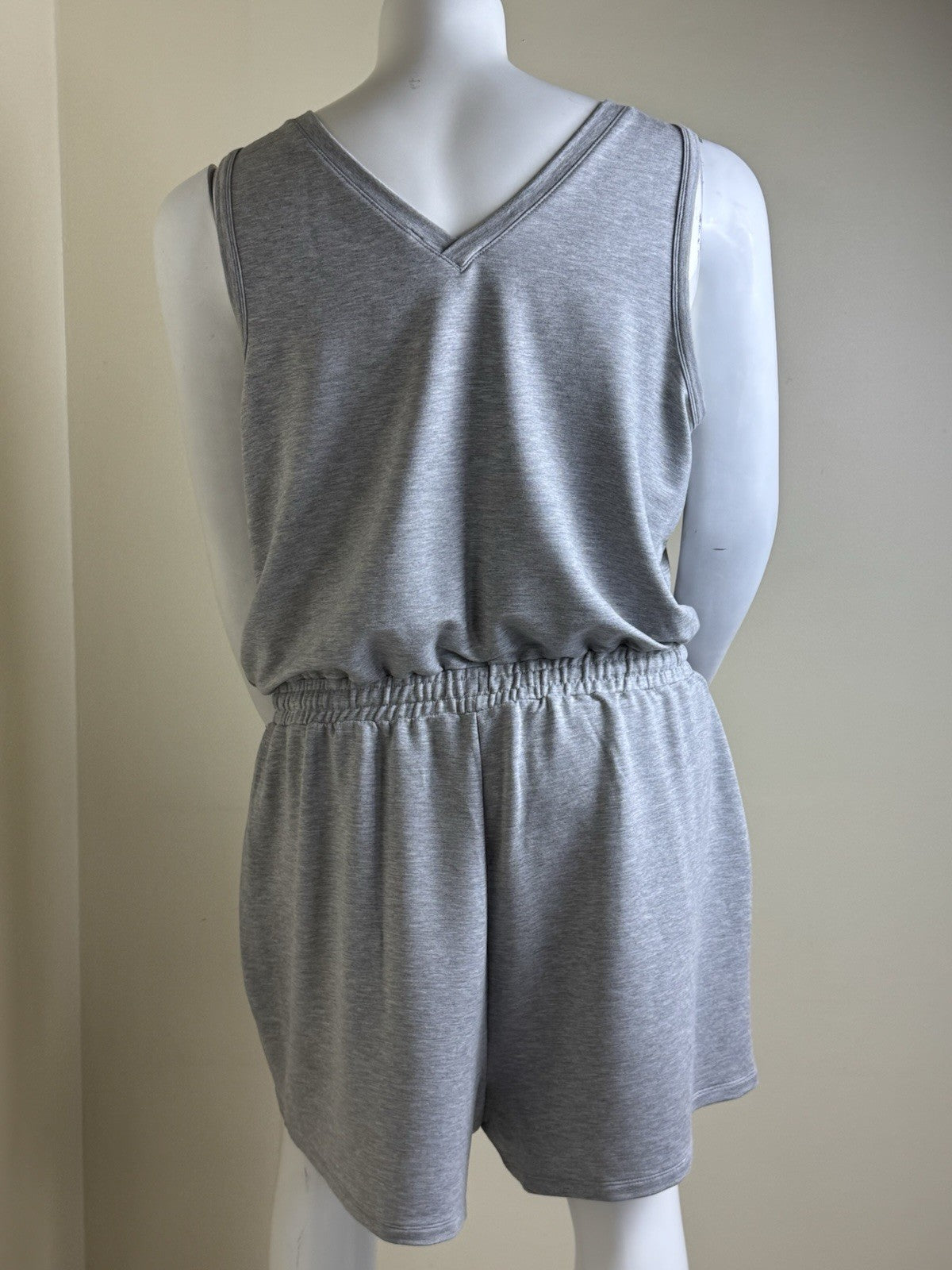 $69 Calvin Klein Logo Romper Women's Jumpsuit & Rompers One Pc Size 1X.  (B.153)